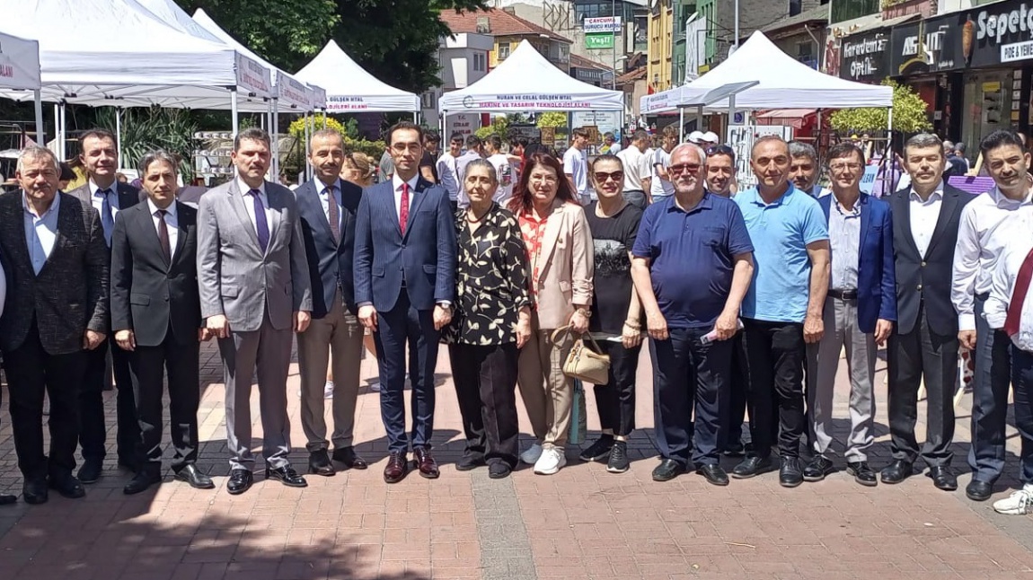 Okulumuzun Hazırlamış Olduğu Sergi Büyük Beğeni Aldı